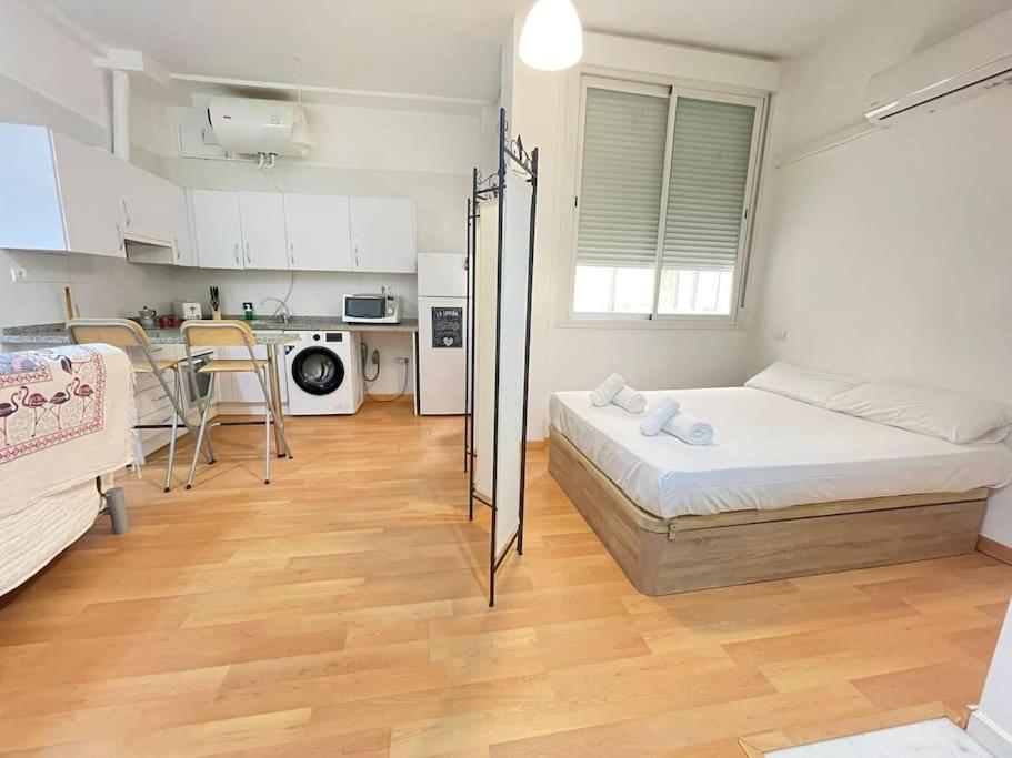 Nice Flat In Atarazanas - Souv Малага Экстерьер фото