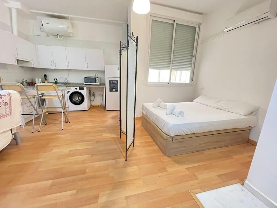 Nice Flat In Atarazanas - Souv Малага Экстерьер фото