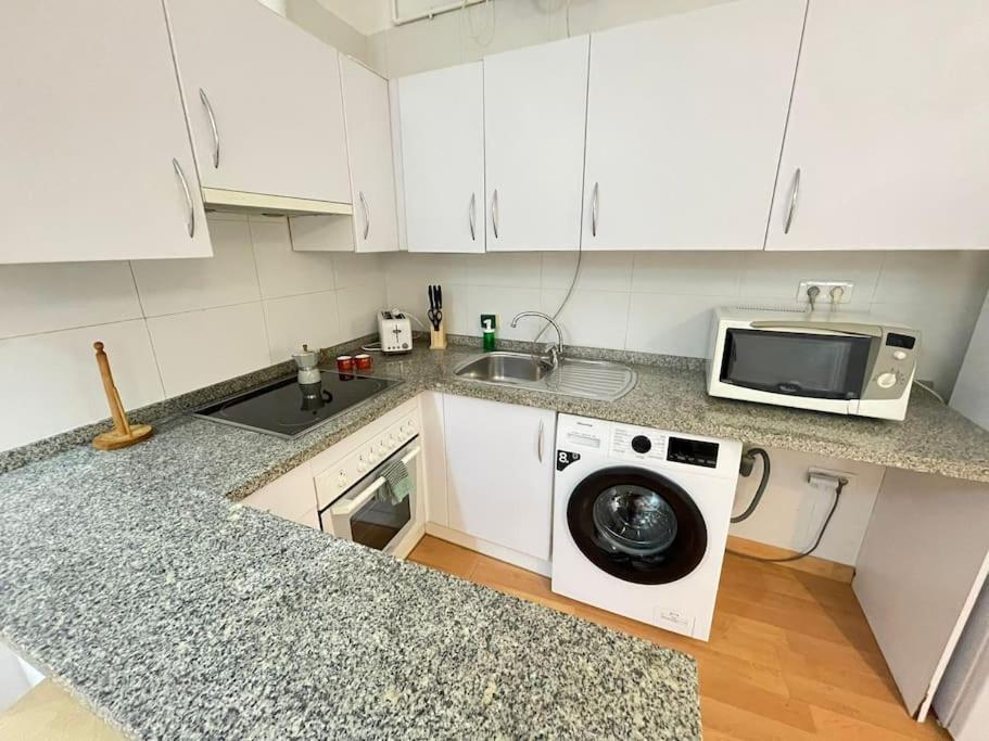 Nice Flat In Atarazanas - Souv Малага Экстерьер фото